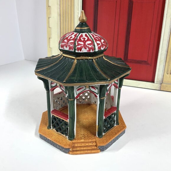 New Lemax Porcelain Victorian GAZEBO Christmas Village Collection Vintage 1996 - Picture 1 of 10